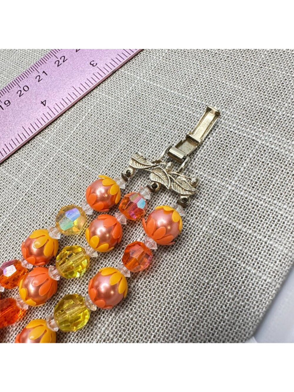 Vintage 1960s Three-Strand Lucite Bead Bracelet Mod Orange & Yellow Flower Retro - Picture 5 of 12